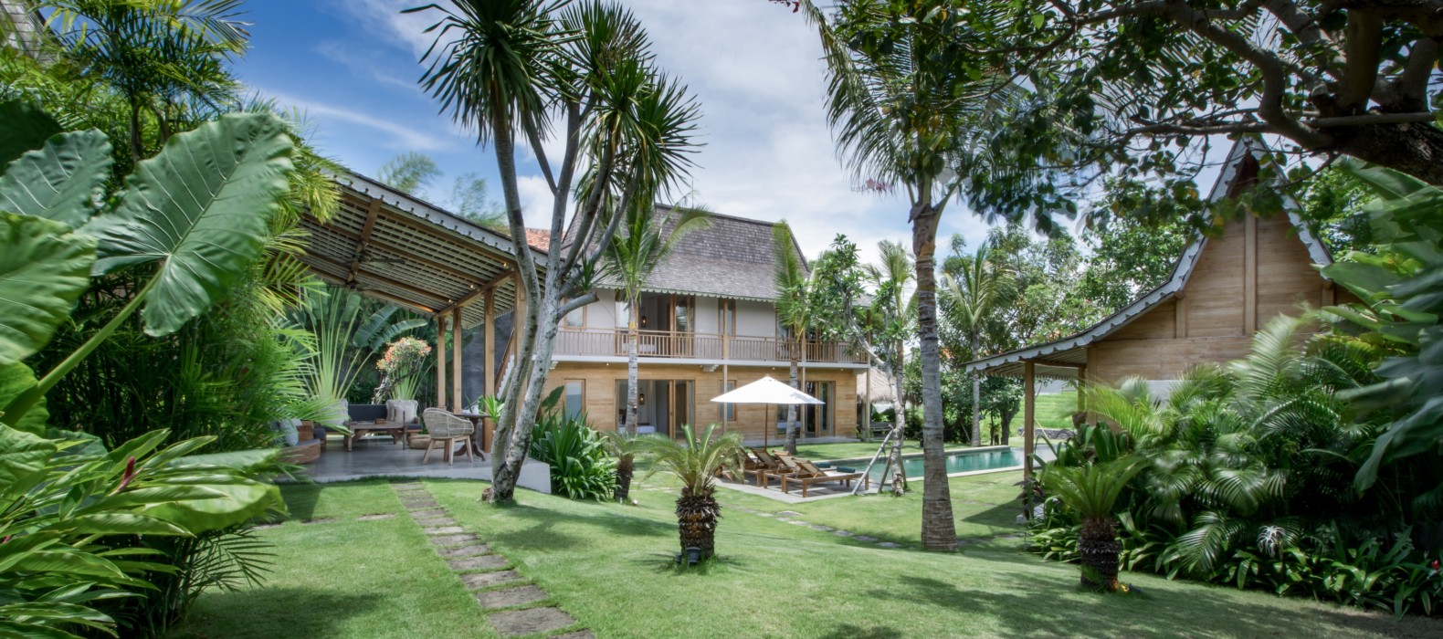 Garden of Villa Alea in Bali