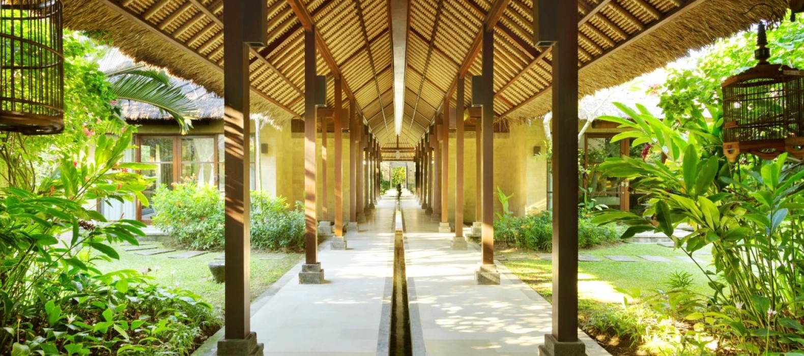 Exterior hallway of Villa Nava in Bali